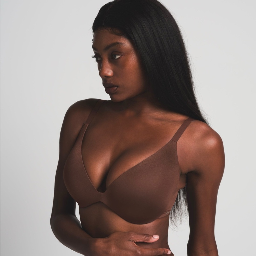 SKIMS *NWT WIRELESS PUSH-UP | 32DD | Cocoa